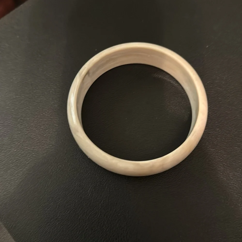 Vintage Plastic Bangle Bracelet, Cream, Marble, Swirl, Retro, Boho